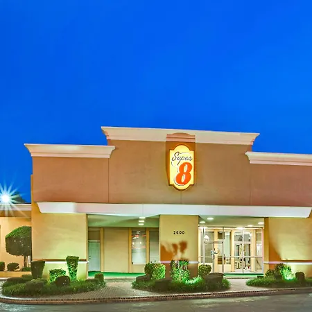 Hotel Super 8 By Wyndham Norman
